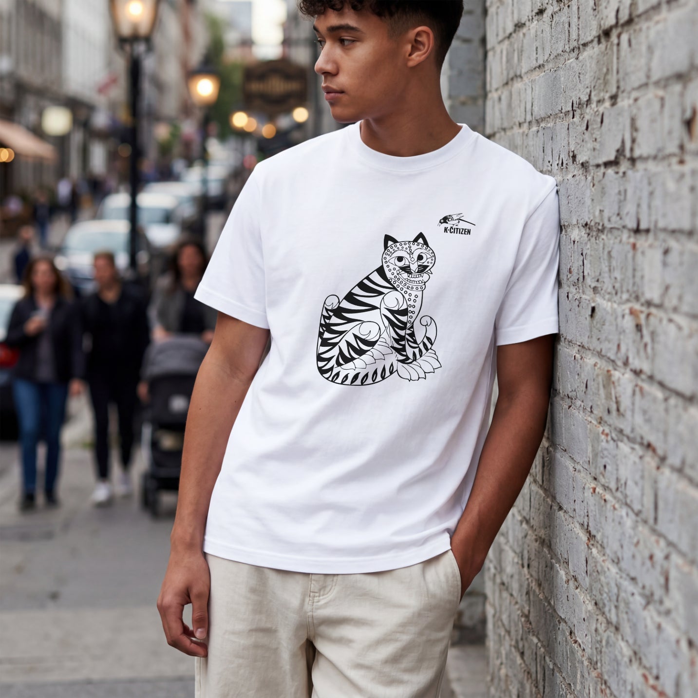 Tiger & Magpie Tee – Korean Folk Art (White)