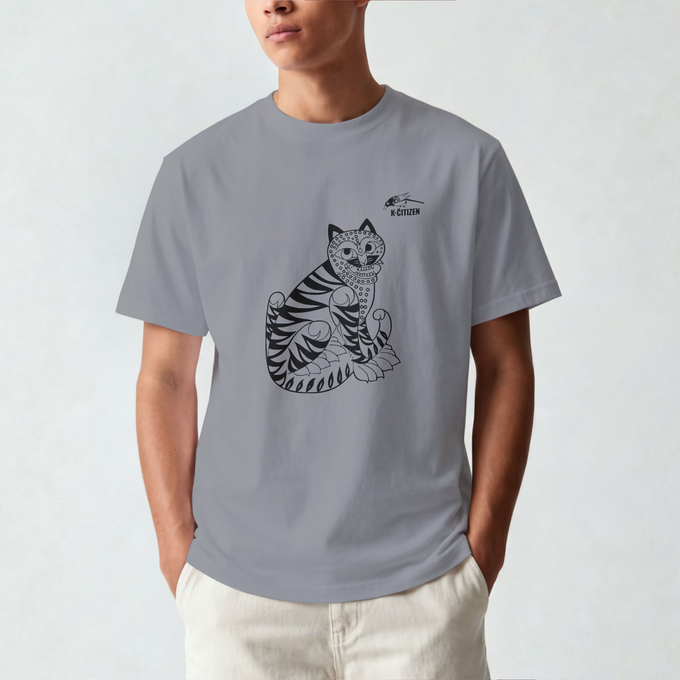 Tiger & Magpie Tee – Korean Folk Art (Cool Grey)
