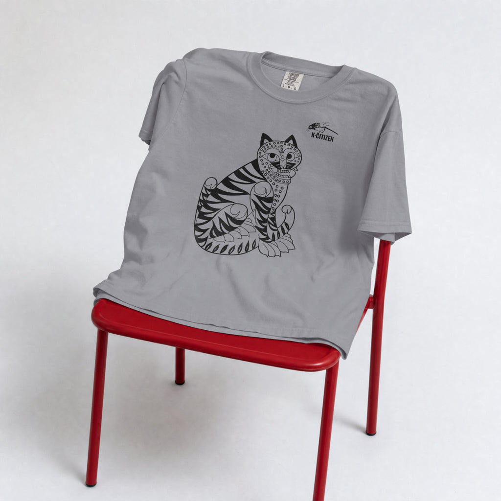 Tiger & Magpie Tee – Korean Folk Art (Cool Grey)