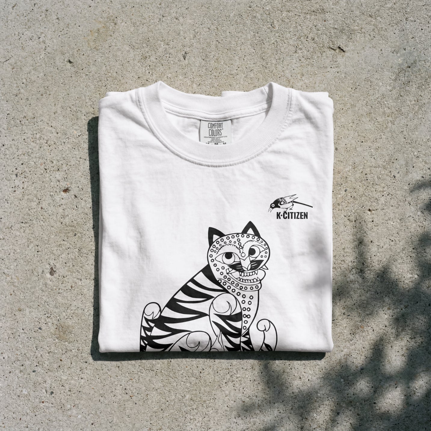 Tiger & Magpie Tee – Korean Folk Art (White)