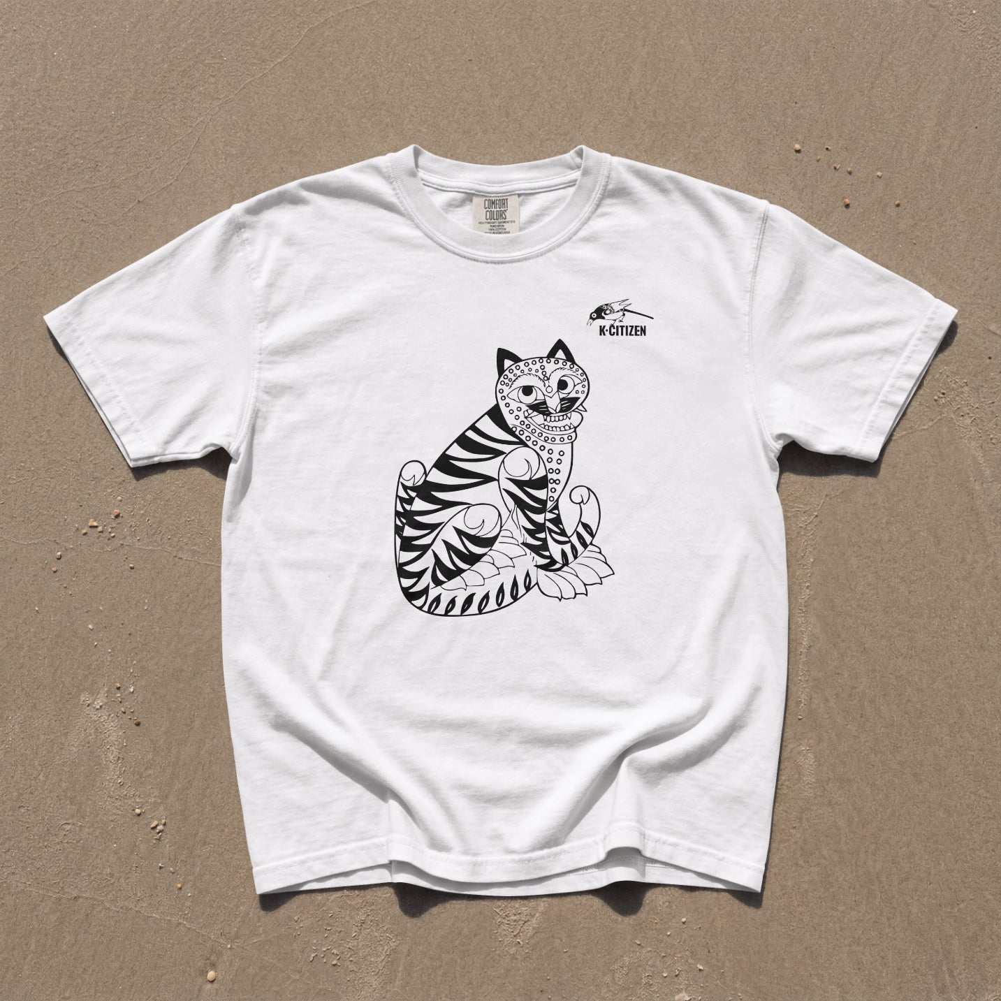Tiger & Magpie Tee – Korean Folk Art (White)